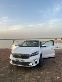 للبيع كيه سورنتو موديل 2019 خليجيه سيارة فول مواصفات ما عدة 4 ويل مكفو...