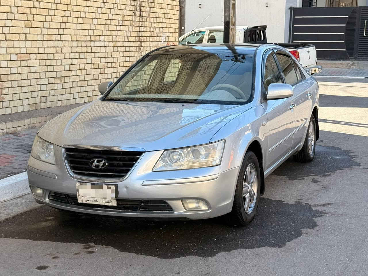 سوناته 2012 السعر 98 وبيها مجال مواصفات شاشه تحكم ستيرن كشنات جلد محرك 2000 دوش تبريد ❄️ تخم تاير حداديه جديده محرك وگير مكفولات بيها صبغ قطعتين والباقي كفاله ضربه وصبغ وتبديل السياره جديده اي نقص ما بيها مكاني كربلاء الاستفسار ***********
