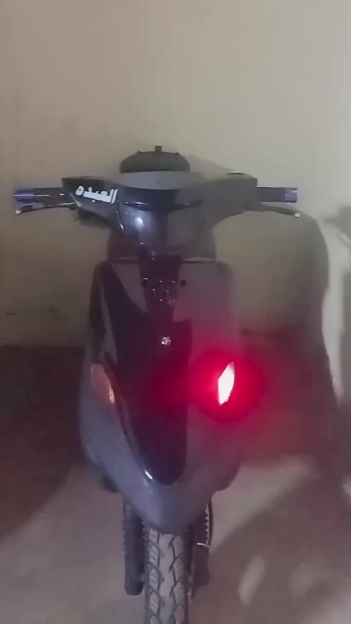 السلام عليكم
دراجه ياماها ٩ زرف للبيع الدراجه جديده ماصار هواي من طالعه وكيل دراجه نظيفه وماماشيه بعدها تلمع برغي ممفتوح بيها  
مكاني العماره_ حي جهاد  ( ***********) سعرها ٧٠٠ قفـل
