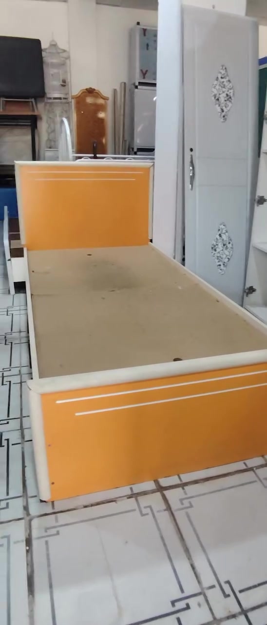 تحت تركي عدد 3
معرض ابو كرم لبيع الاثاث المستعمل والجديد 💥💥
وشراء جميع انواع الاثاث المستعمل 💥💥💯
  للتواصل واتساب اواتصال ***********--***********العنوان دهوك ناحية فايده
بالقرب من سايدين سوق فايده  
مقابل مرطبات الشيخ/مجاور مدرسه هيما-9نيسان
