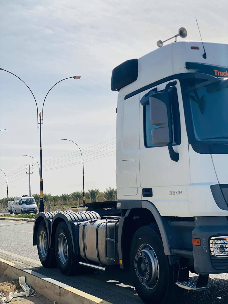 سلام عليكم اكتروز للبيع مديل 2006 رقم السياره بصره معلايه 13 حجم المكينه 48/33 سعر السياره ب 5 دفاتر  وعشره ورقات العنوان كربلاء التصال ع رقم ***********
