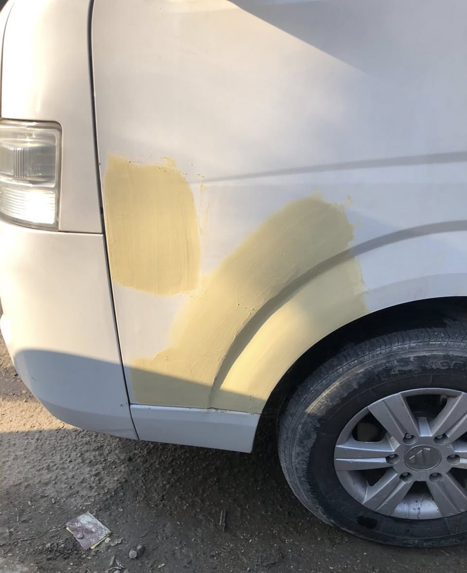 السلام عليكم
فوتون سي تو ١٧

رقم دولي سياره بسمي 

بيهه بدايه كازكيت 

سنويه جديده 

ب١١٠ قفل بغداد م لصدر 

ممتواجد ع الفيس 

***********
