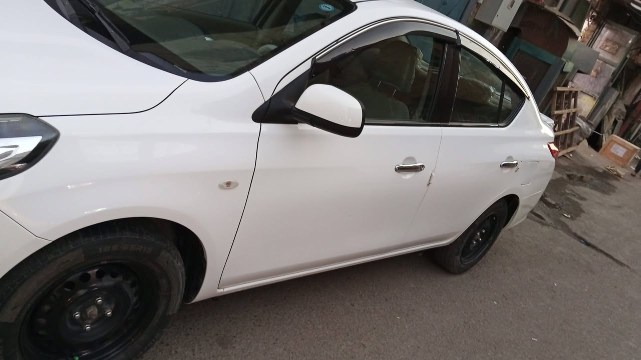 سني هندي 2021
مكفوله من صبغ وتبديل 
ماشيه 71000 قابل لزيادة
مكان بغداد حي القاهرة أو جسر موال
تريد تحويل اووكاله
السعر 115
***********
