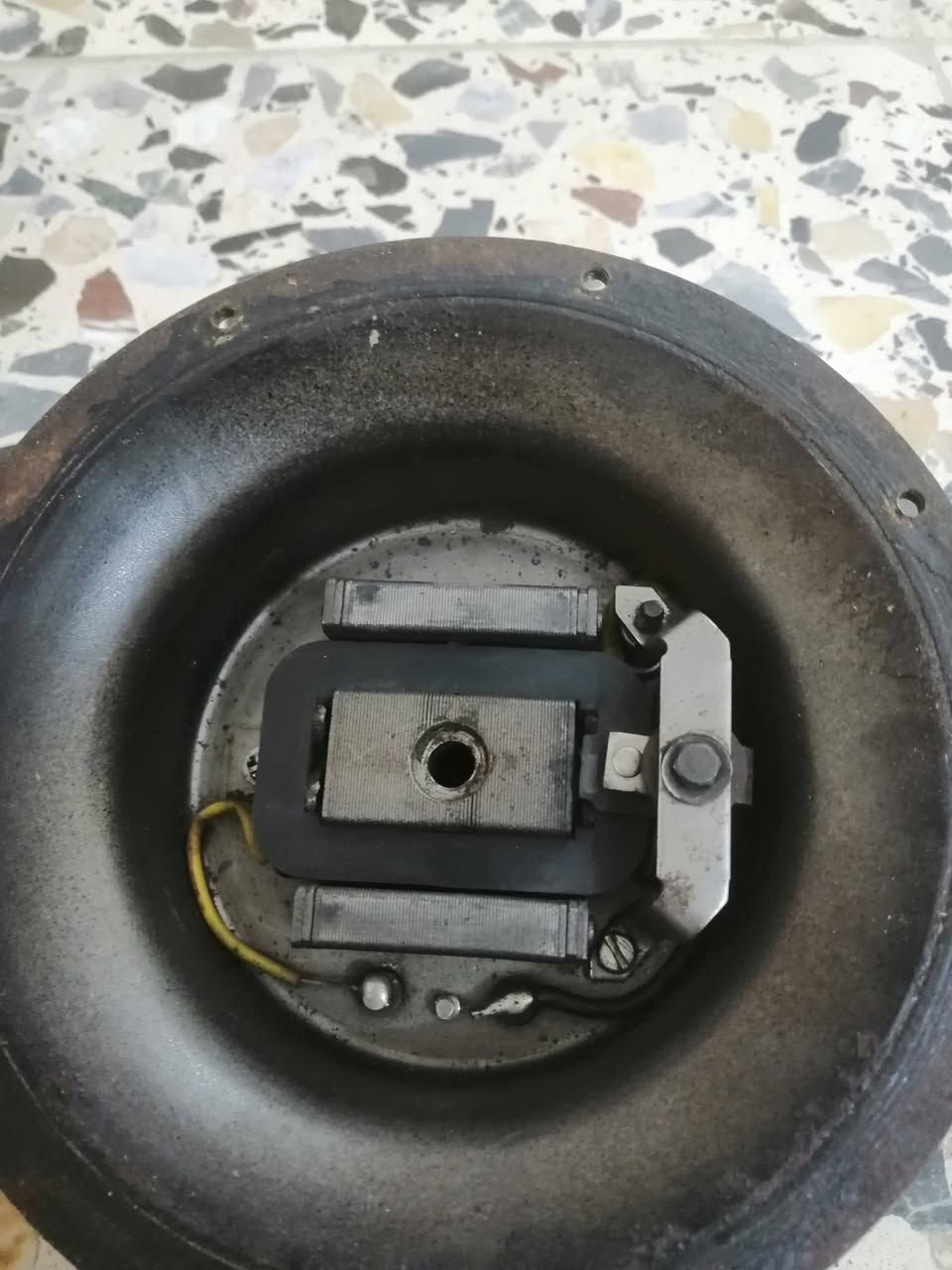 للبيع بوش جنح الاماني اصلي مامصلحات ابد مكاني الشعب رقم ***********
