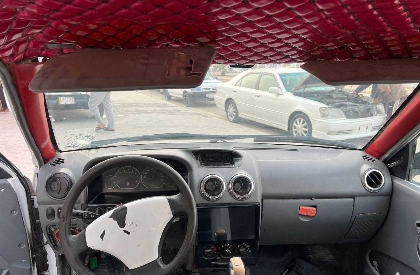 سايبه موديل ٢٠١٢ سياره جاهزه كهربائات حداده كير مكينه طخم تايرات سنويه ٢٠٢٧ غرامات ماعليه مكلف بلنشر رقم صاحب سياره ***********المكان البصره الزبير البصرة, العراق
