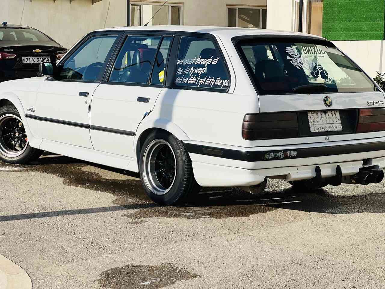 السلام عليكم
BMW E30  استيشن 

325  مسكر فانوس 

كير عادي جاكتراك 260 

كلج براص 

اكسل قفل 8 براغي 

شورت شفت رياضي 

قبضه موستنك كاربون

صالنصات تفصال دبات كاتباك زوج ريمونت

كشنات M5  شوماه وجلد 

تغليف عازل حرارة ارضية وبيبان 

تبريد شغال 

رقم بغداد مشروع وطني بأسمي 

السعر. 50  وبيهه مجال 

للاستفسار  اتصل ***********
