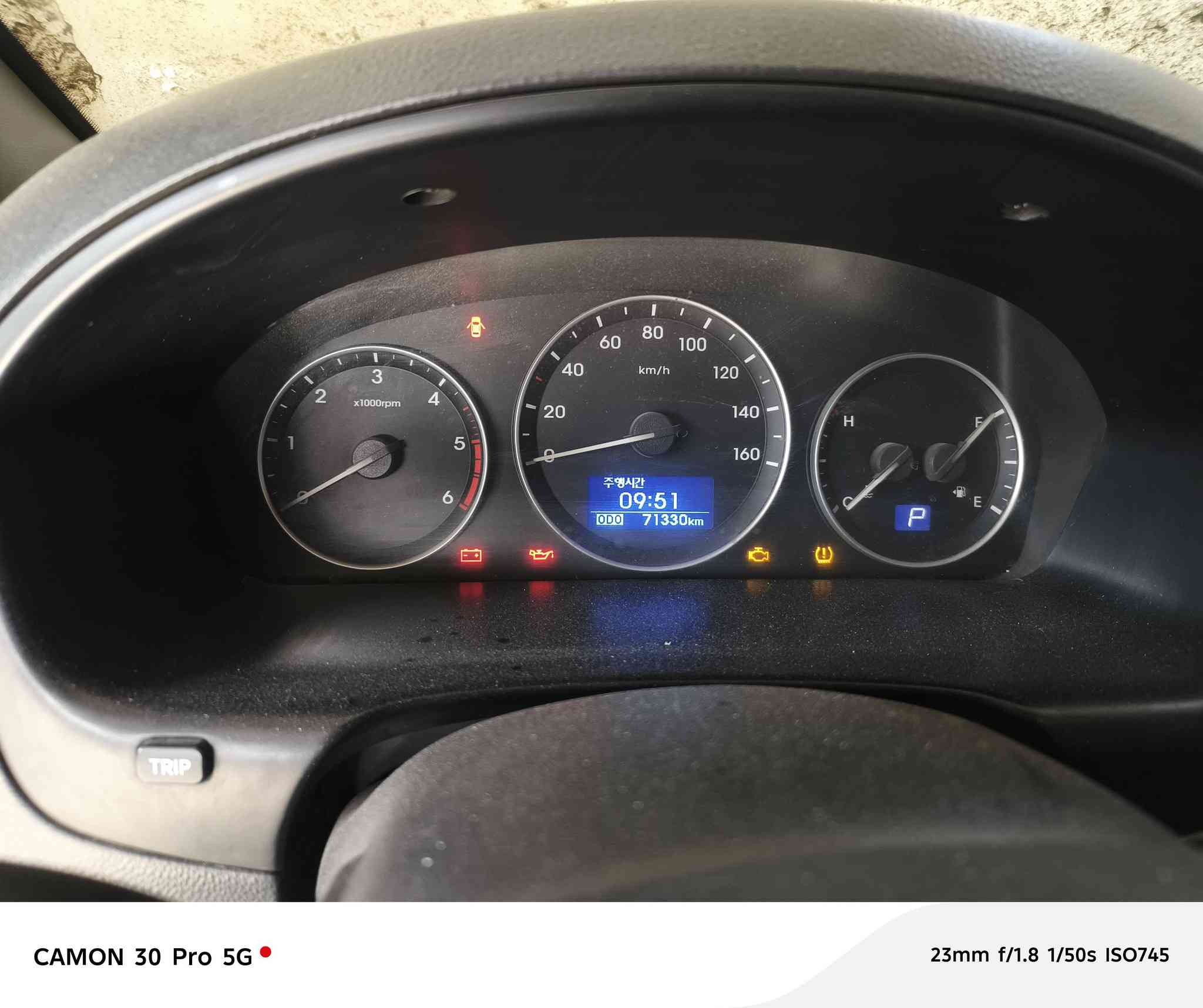 ‏ستاركس للبيع مديل 2018 فول مواصفات عدا بصمه وفتحه محرك 3000مسكر كاز ماشيه 71الف حقيقي مري شفط وكامره خلفيه وشاشه اندرويد كشنات تدفئه تبريد 3قطع تبريد 11راكب بيه حالوب بالقماره رقم بغداد الماني سنويه منتهيه وهزه منتهيه
‏التفاصيل اكثر على الرقم
‏‪***********‬
‏اني مكلف بالنشر
