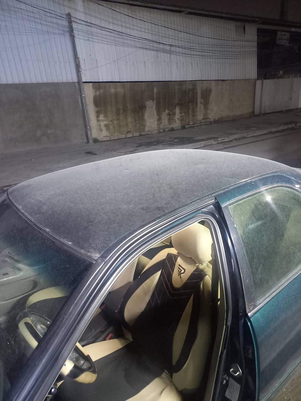 السلام عليكم كامري موديل 98 رقم بغداد مضبوطة عام مكينة 4 سرندر وارد مريكي اليبظواحد سعره 70 وبيها مجال الرقم الهاتف ***********
