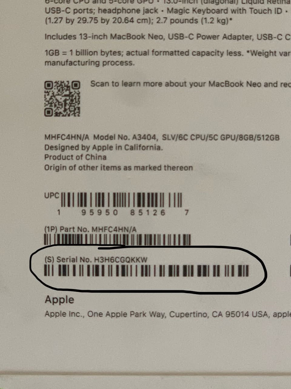 للبيع: MacBook Neo

المواصفات: الذاكرة 512GB / الرام 8GB.

اللون: Silver.

الحالة: جهاز جديد بمعنى الكلمة، غير مفعل وغير مفتوح (Factory Sealed).

الضمان: يجي وياه وصل ضمان من iZone.

سبب البيع: أني طالب لون Indigo وجاني Silver.

السعر: 1,200,000 دينار عراقي (قفل).

ملاحظة: السعر أرخص من المحلات بـ 150 ألف دينار، ونسخة 512GB مو 256GB, وهي النسخة اللي تجي بميزة Touch ID.

معلومات إضافية:
الجهاز توني ماخذه يعني بعده غير مفتوح وغير مفعل، وتكدر تتأكد بنفسك من الـ Serial Number عن طريق موقع Apple الرسمي.

المكان: بغداد (الاستلام والتسليم يد بيد).

ما عندي توصيل، والاستلام بأي وقت مناسب.


**إذا كنت صاحب هذا الإعلان وتريد حذفه لأي سبب، رجاءا أرسل رسالة إلى الدعم الفني**