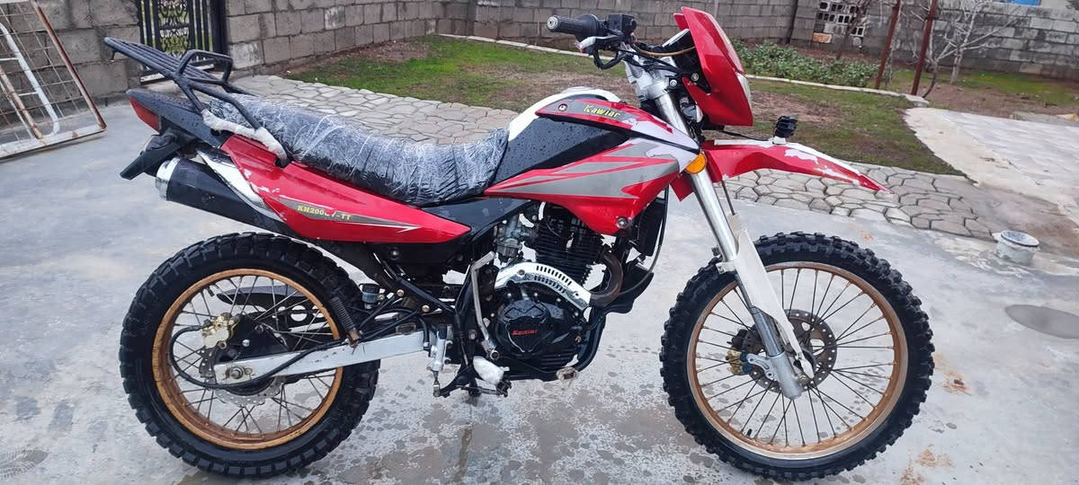 کەویار ڕاتەر
مکینە٢٠٠ بەشەرت هەمووبەشەکانی
***********
شوێن پشدەر بشدار, السليمانية
