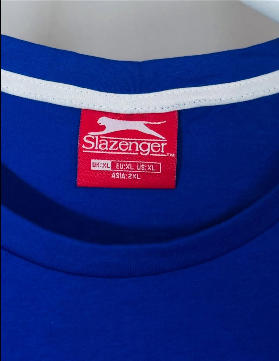 تشيرت ( سلاسنجر )سوبر كريم  
القياس  XL 
النظافه 💯/💯  

يوجد توصيل 🚚 (بغداد -محافظات )
☎️رقم الهاتف :***********

للحجز -دايركت
