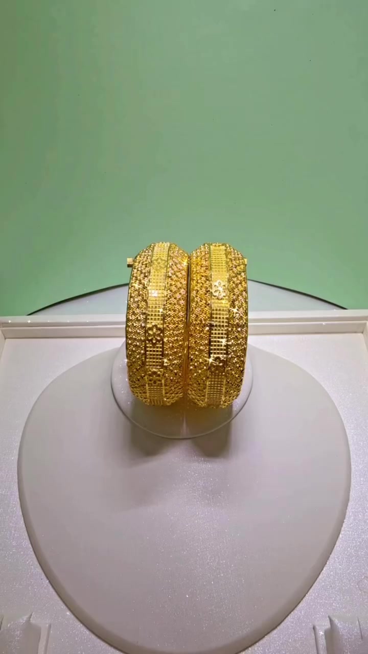 ملاك للذهب البرازيلي
كوالتي فول ضمان لون والجوده 
للحجز مراسلة الصفحه توصيل لكل المحافظات #picturechallengememeschallenge#كوالتي #\اكسسوارات #اكسبلور_#اكسبلورر_#اناقه#_موظه


**إذا كنت صاحب هذا الإعلان وتريد حذفه لأي سبب، رجاءا أرسل رسالة إلى الدعم الفني**