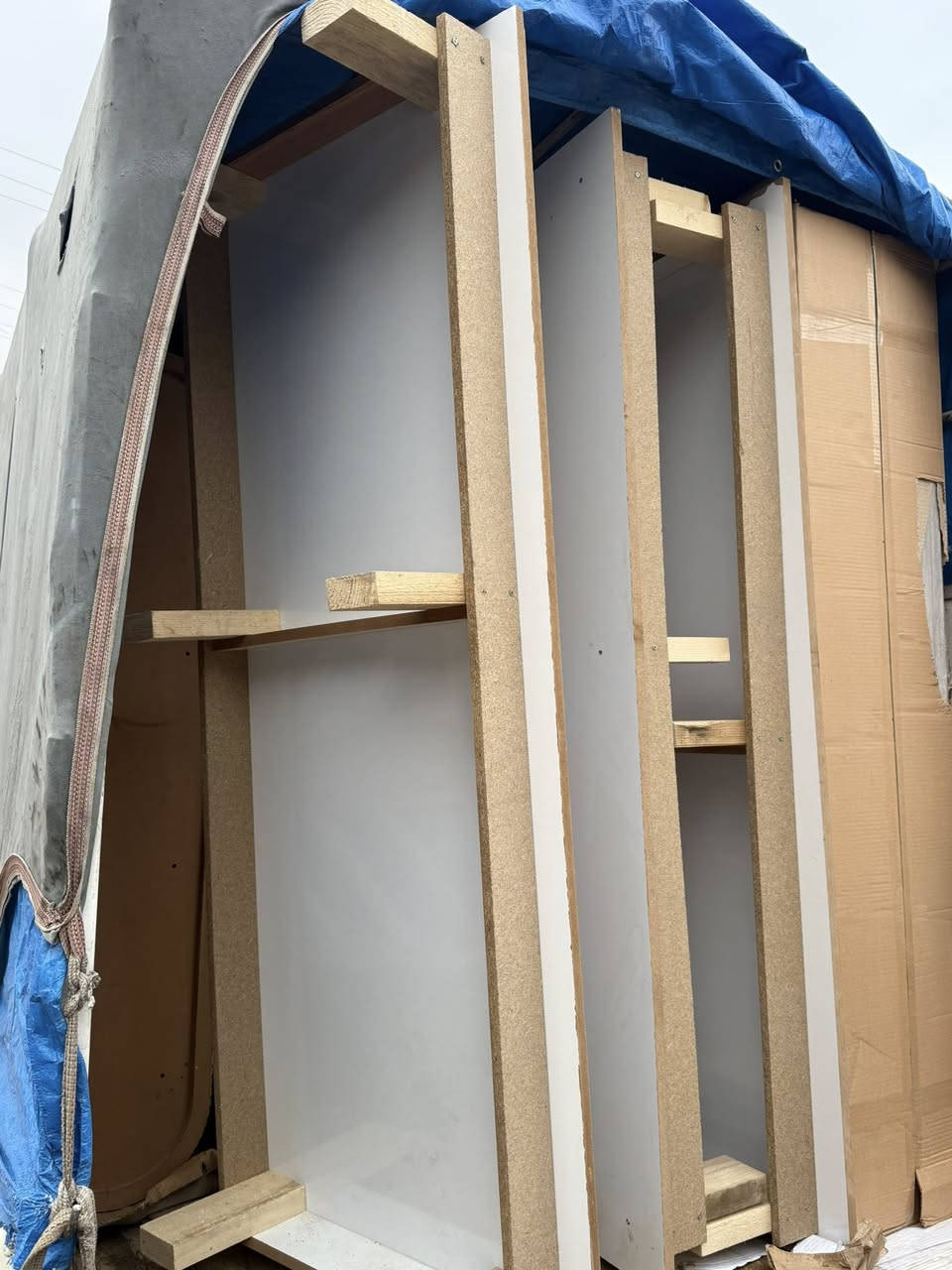 البسملة 
اسعد الله اوقاتكم بكل خير وسعادة 
مجمع البسملة التجاري'
تكريت الحي العصري  
***********
