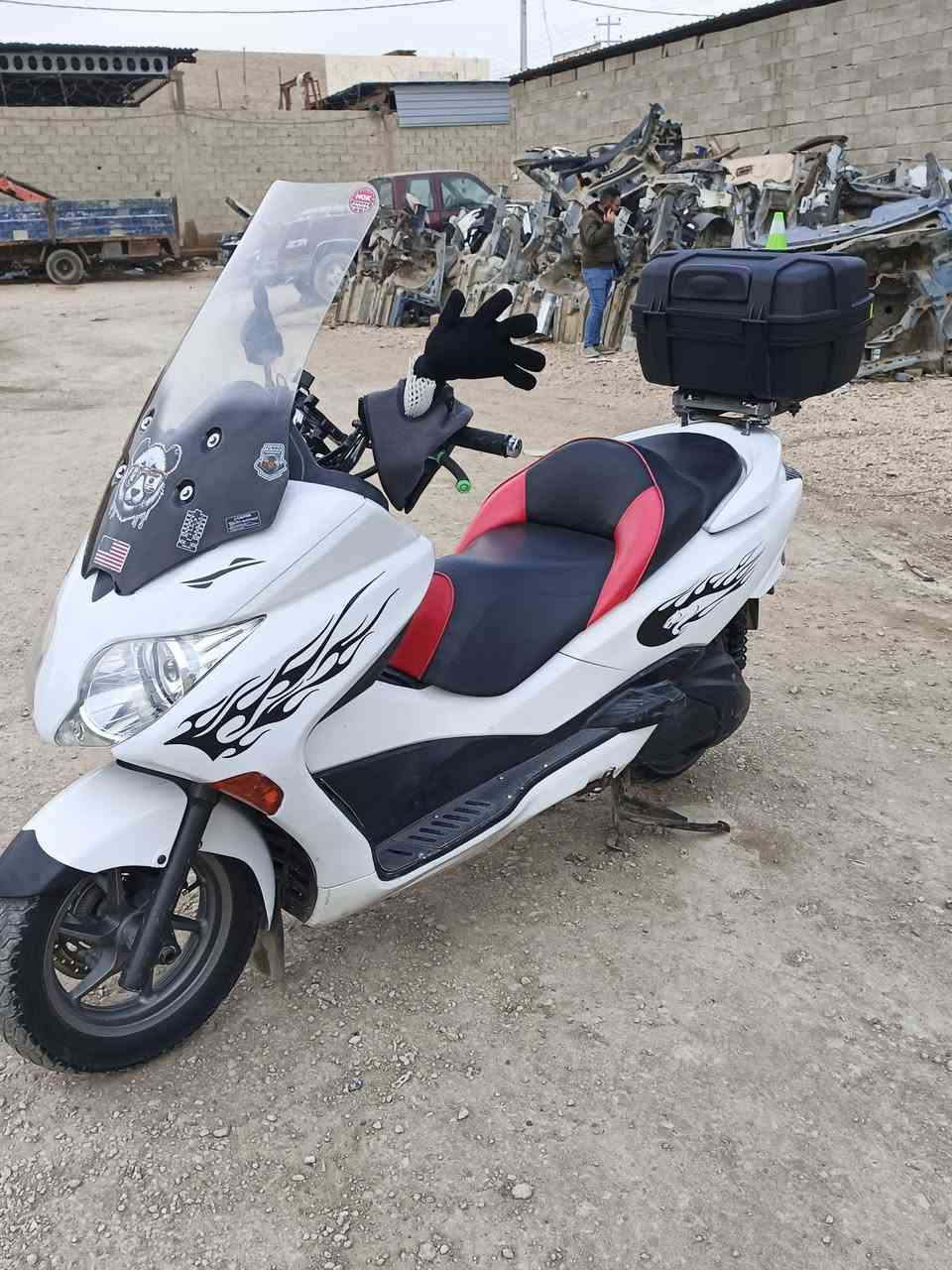 السلام عليكم دراجة فورزه مرقم انجليزي 0 10 🤩اربع تحويلات🤩 7نمر    تدفئه شغال كهربائيه كل شغال🤩 محرك🤩 مقفوله  سماعات مسجل شغاله رقم واسط 🤩 تاير خلفي جديد  مكان هيت 🤩 السعر 23 ورقه بي مجال بسيط  الاستفسار على الرقم🤩 *********** 🤩
