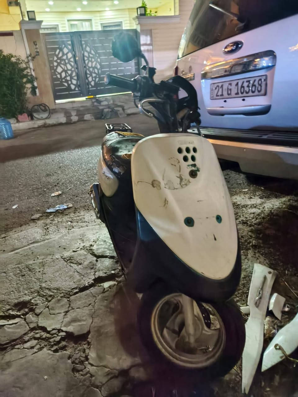 سلام عليكم 
دراجة قردة 60
محرك مكفول ونضيف 
عنواني بغداد 
***********
