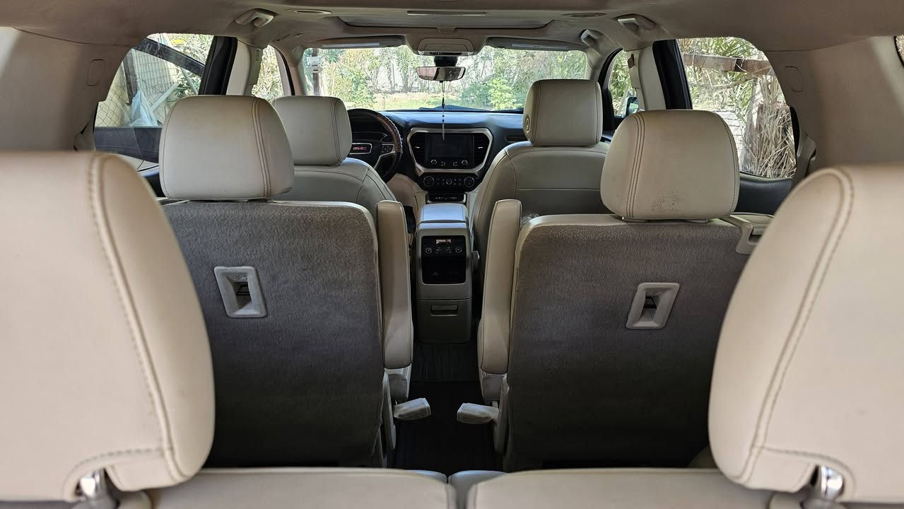 السلام عليكم 
اكاديا دينالي ٢٠٢٠للبيع 
للامانه ماعرف سوكهن هسه 
السياره كامله 
***********
