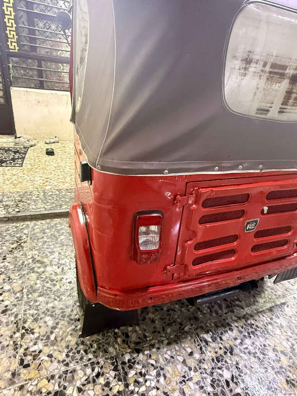 السلام عليكم تكتك للبيع مديل 2018 شهر 4 أوراق المصطفى كاملات كشر نضيفه مكينه مال عشرين ناعمه العنوان الكماليه شارع المصرف السعر 3500 بلاش ♥️
***********
