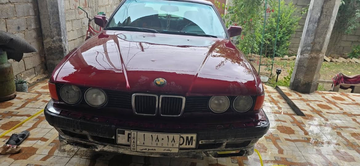 سلام عليكم بيام دبليو 735
الرقم ***********

مكان بابل المسيب 

سعر 39 وبيه مجال
 موديل 92
