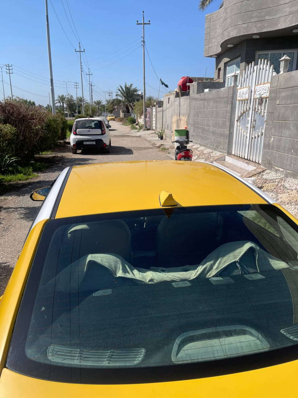 سلام عليكم
ملاحظه اذا اكو مراوس النترا 2016 هم تكسي عادي 
النترا للبيع موديل 2017 وارد امريكي رقم بغداد دولي بسمي هزه جديده سنويه ال 27 مصفره كلشي نص فول ماشيه 212, سياره جاهزه ادامه كامله تخم تاير وحداديه 

مكينه 2000مفتوحه سياره خير من الله 
كلشي موضح بلسونار شوف السونار وخابر 
السعر 120بيه مجال بيع فقط 
مكان سياره حله ناحيه النيل 
***********
‏‪***********‬‏
