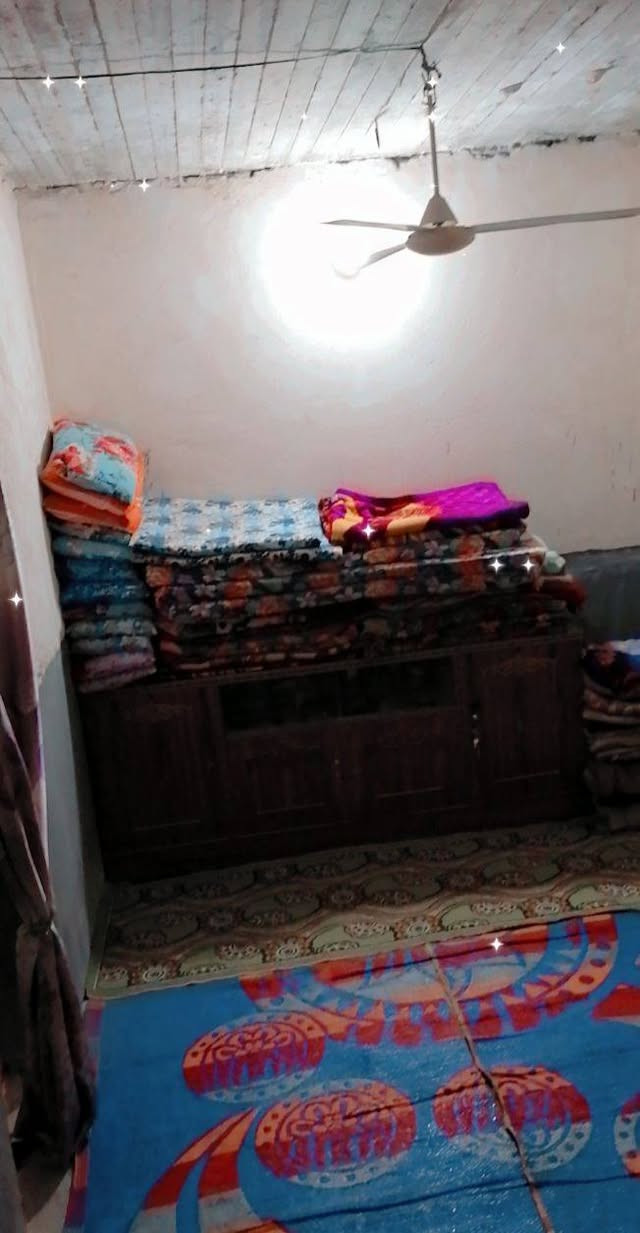 بيت كربلاء حي الامل موقع مميز قرب عامود ٨٣ المساحه٧٥ واقع حال ٨٠ بيت بناء جديد ٦٥ بيع سريع *********** ام علي
