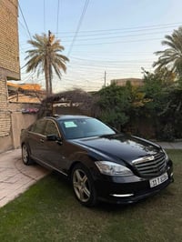 اس كلاس موديل ٢٠٠٩ محدث ٢٠١٣ رقم بغداد جديد انكليزي بسمي فول مواصفات ٦...