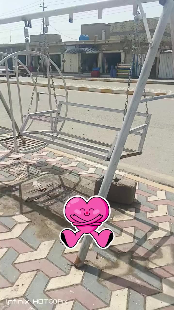 مرجوحه للبيع السعر خاص الرقم التصال 
***********
