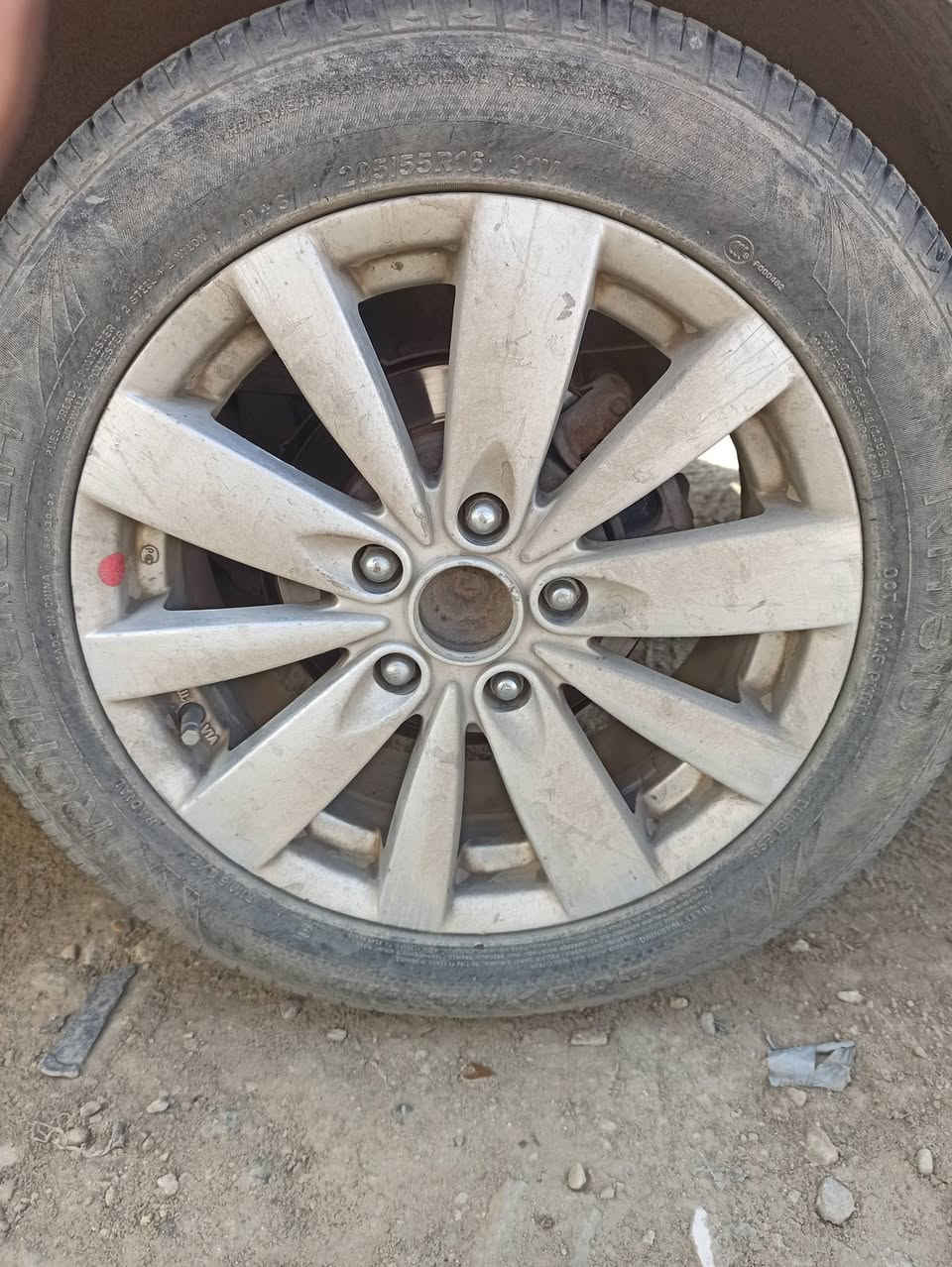 السلام عليكم
ويل كب حجم 16 عدد 3 اصلي مع واحد حجم 17 اصلي بس الشكل يختلف اريد اراوسهن بتخم ويل كب حجم 16 اصلي كون مرتب


**إذا كنت صاحب هذا الإعلان وتريد حذفه لأي سبب، رجاءا أرسل رسالة إلى الدعم الفني**