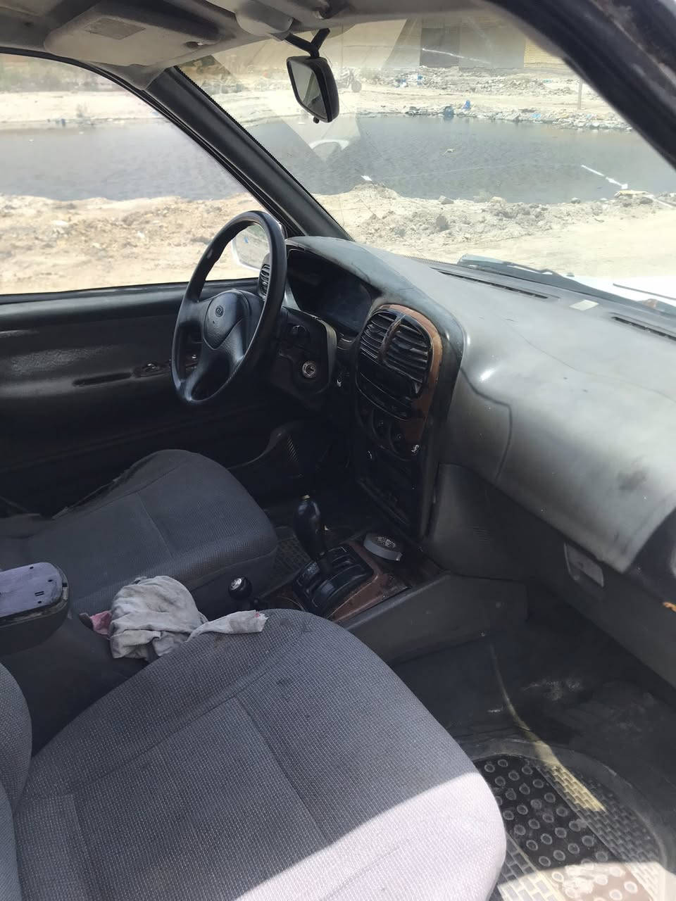 سلام عليكم كيا سبورتج م ٢٠٠٢ محرك وكير جدد مسكر أسعر ٣٥ وبيها مجال ***********
