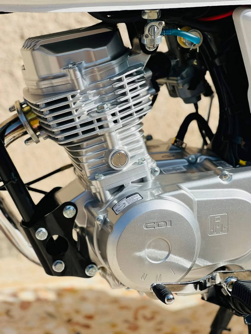 سلام عليكم 23صالها 4أشهر طالعه موجودة مكاتبه معرض مكان كوت الاستفسار ***********
