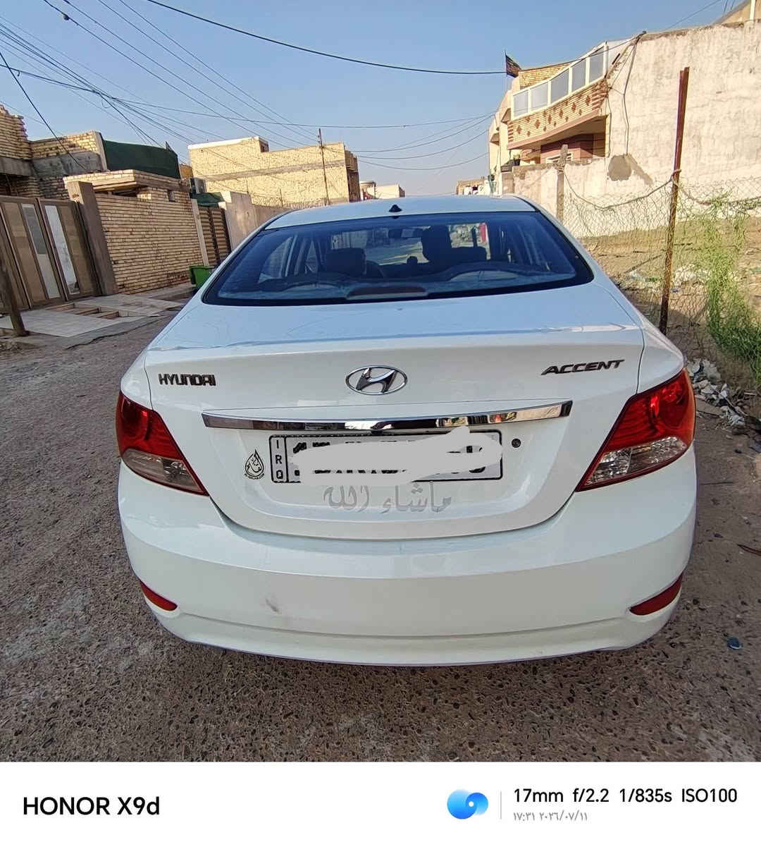 اكسنت 2012
رقم ميسان انكليزي تحويل ثاني يوم بأسمي
كير مكينة تبريد تدفئة كهربائيات كلة شغال
حدادية جديدة 
تخم تاير جدد
باتري ومنظومة احتراق جديدة 
شاشة كاميرا تحكم ستيرن 
السيارة حلوة وجاهزة 
المكان العمارة ميسان 
***********
متوفر وتساب وماسنجر
