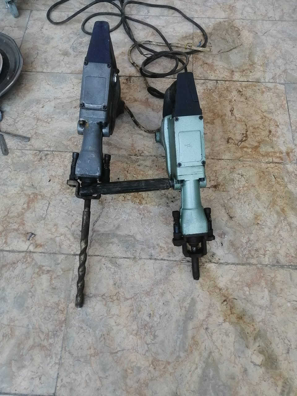 سلام عليكم للبيع نظيفات بلاد سعر المفرد 35 الف
