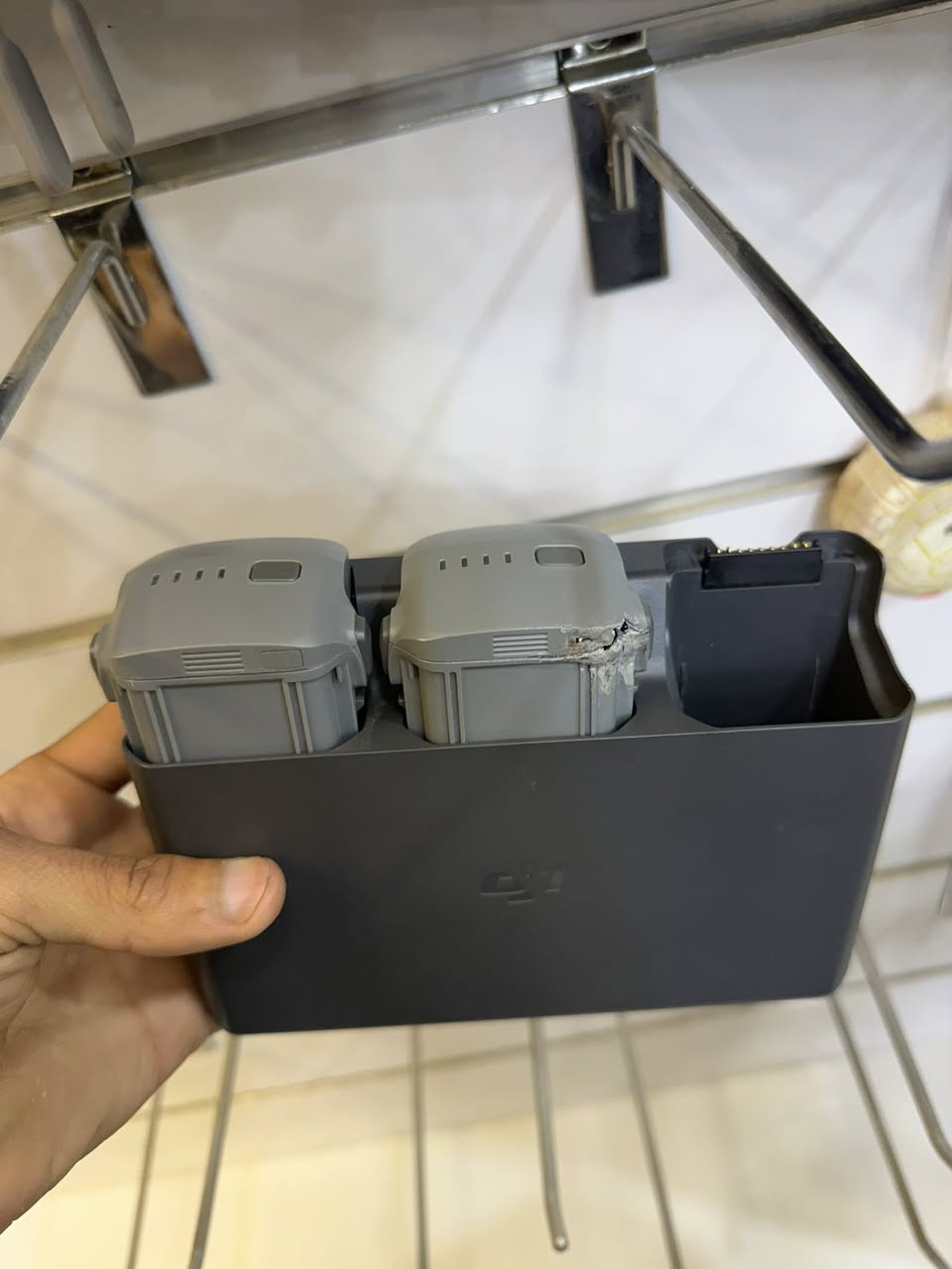 نضام لبيع فحم بطاريتين وشاحنه


**إذا كنت صاحب هذا الإعلان وتريد حذفه لأي سبب، رجاءا أرسل رسالة إلى الدعم الفني**