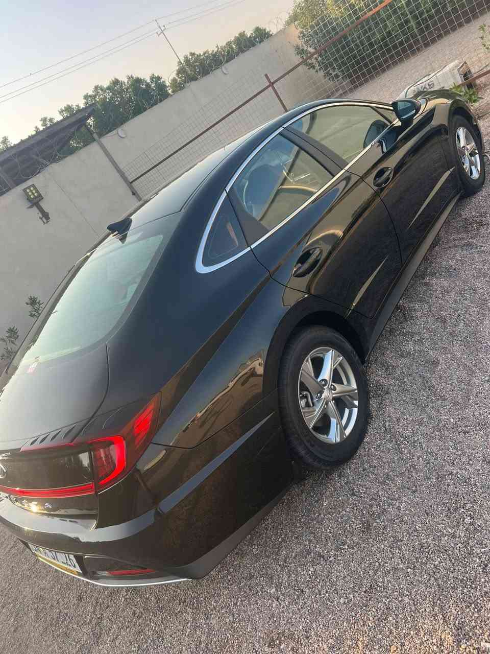 السلام عليكم سوناتا. 2022. وارد امريكي.
رقم بصره محرك 2500. تنفس طبيعي. 
ماشيه 80 الف. Km
باسمي تحويل مباشر. 
حادث سطحي  باب وجاملغ السايق. 
السيارة موجودة في البصره. 
السعر 165. 
للاستفسار ***********
