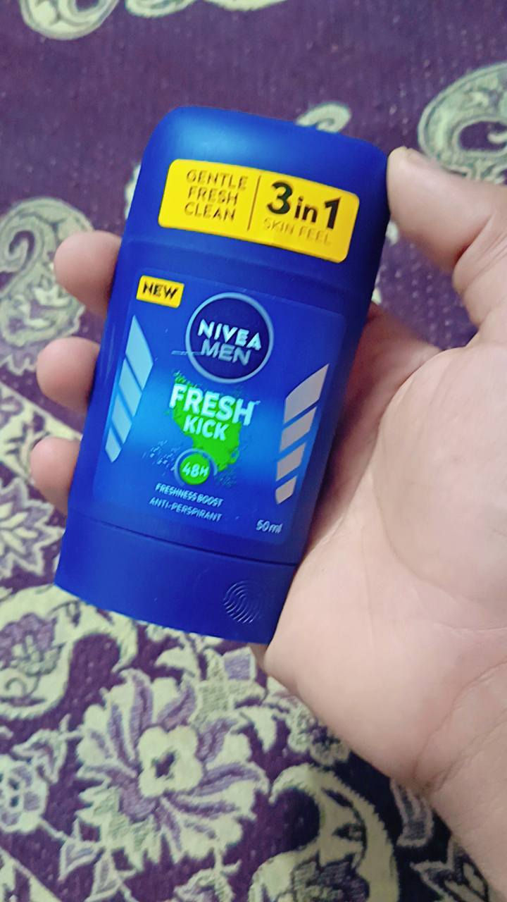 السلام عليكم متوفر بكج رجالي متكون من سبلاشين ابراهيم القريشي وعطر ابراج برج العقرب وساعة وحقيبة سعر البكج 25الف
للتواصل ***********
