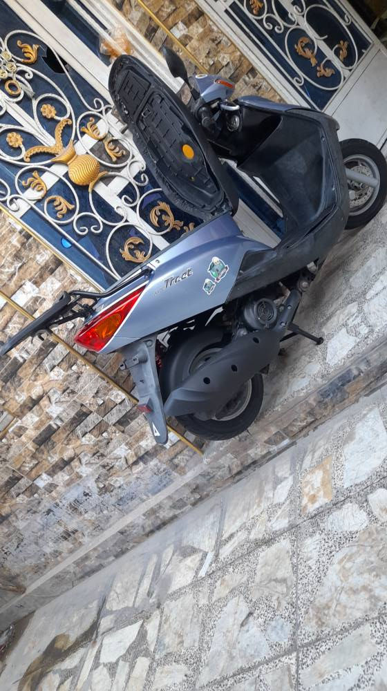 للبيع دراجة اكزز تريت treet 🇯🇵
السلام عليكم ورحمة الله وبركاته 
ياباني نوزل خطين سكليتر %
استاند حساس كهربائي/ ماشية 
٢٠ 👍👍 /سويجين الاصليات 
جديدة رمبه مشتريهة واللون مميز
كلها بلادية وكلها شغالة ومابيهة 
اي نقص،معتني بيهة امانة الله 
ونظيفة جدا وأوراقهة موجودة 
ووصل الشراء بأسمي/ كفرات 
اصلية كهربائيات ميكانيكيات 
كلشي بلادية ،مكينة بلادية 
واضمنها من تبخير من دخان 
ونكرة بكل وقت وشلعة ومعدل 
زوج تايرات جدد شاد الهة
مكاني بغداد _ الكاظمية / السعر 
(8 ورقات) وان شاءالله بيهة 
مجال للشاري/ للإستفسار 
اتصل وعندي خاص وعندي واتس
*********** / رمضان كريم بغداد, العراق
