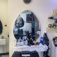 عليكم عندي ميوزه حلاقه للبيع نظيفات للاستفسار واتس ب ‏‪07709556726‬‏