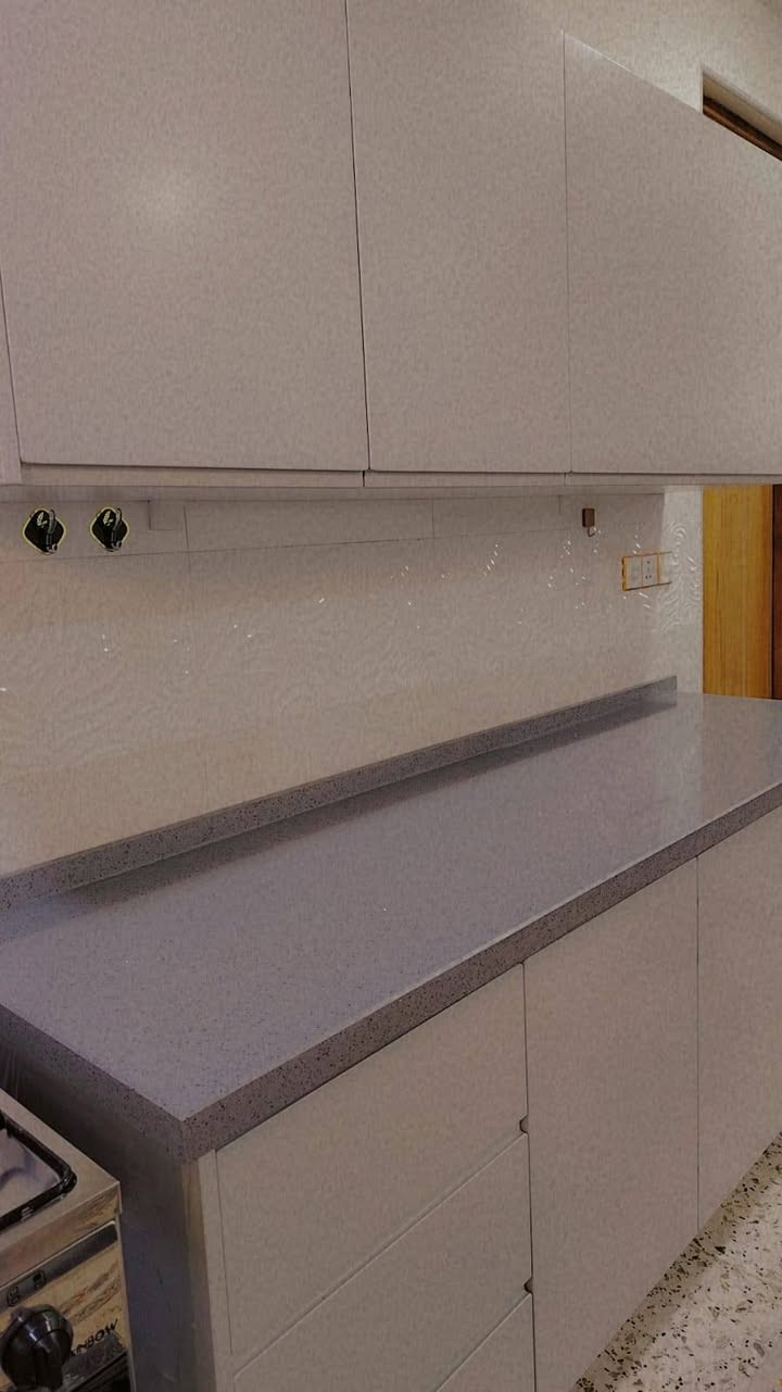 السلام عليكم
كاونتر درجه اولى مثل ما موضح بالصور العنوان بغداد الدوره تفاصيل السعر خاص
***********
