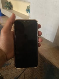 ايفون ١١ برو ماكس • ٦٤ • ضهر مكسور