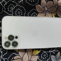 آيفون • فرق حسب الجهاز • توصيل