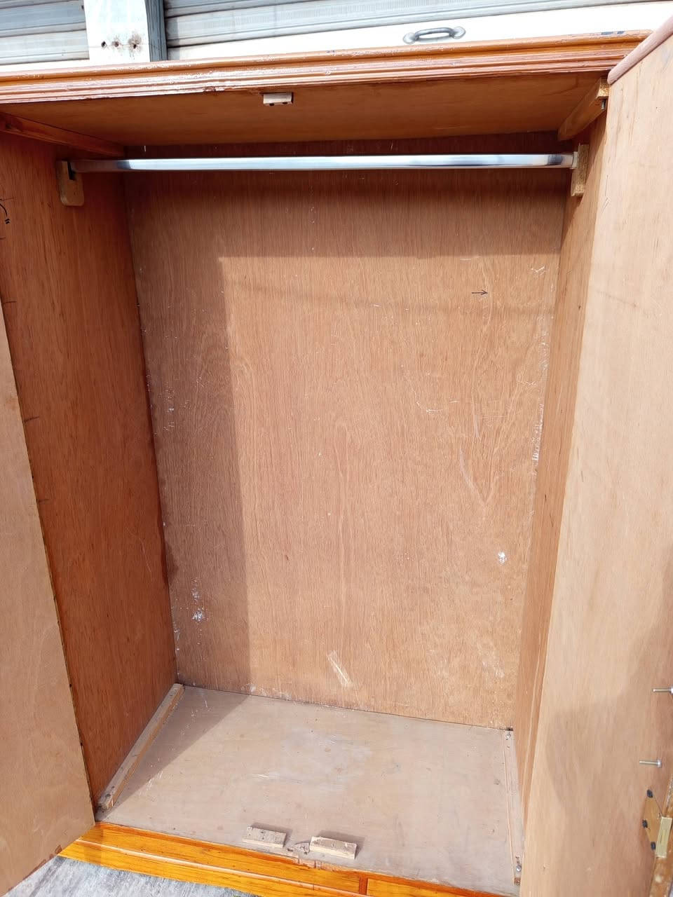 قنصور ٥ ابواب شرط النظافه شغل ثقيل حيل 
سعرها ١٦٥ الف
رفاعي يم طرشي الشفاء ***********
