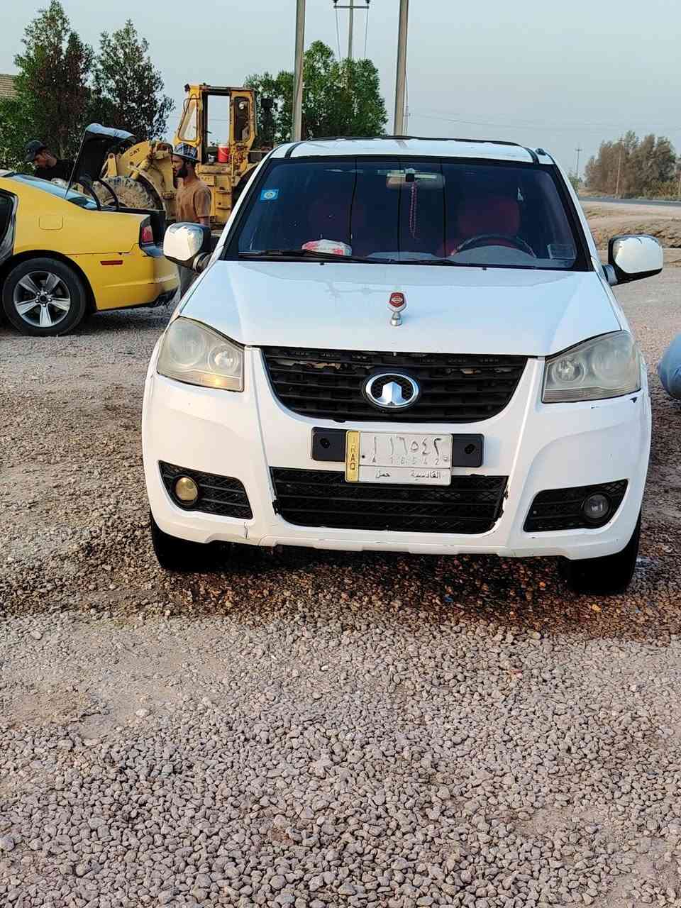 السلام عليكم كريت ويل للبيع موديل 14 كفاله سياره نضيفه جدا حاهزه مكينه كير حداديه  تدفئه تبريد كهربائيات ادامه كامله بخاخات بلكات دواخل نضيفه شاشه رقم قادسيه الماني تحويل مباشر السعر 74وبيه مجال مكاني السماوه الريمثه رقم الهاتف ***********
