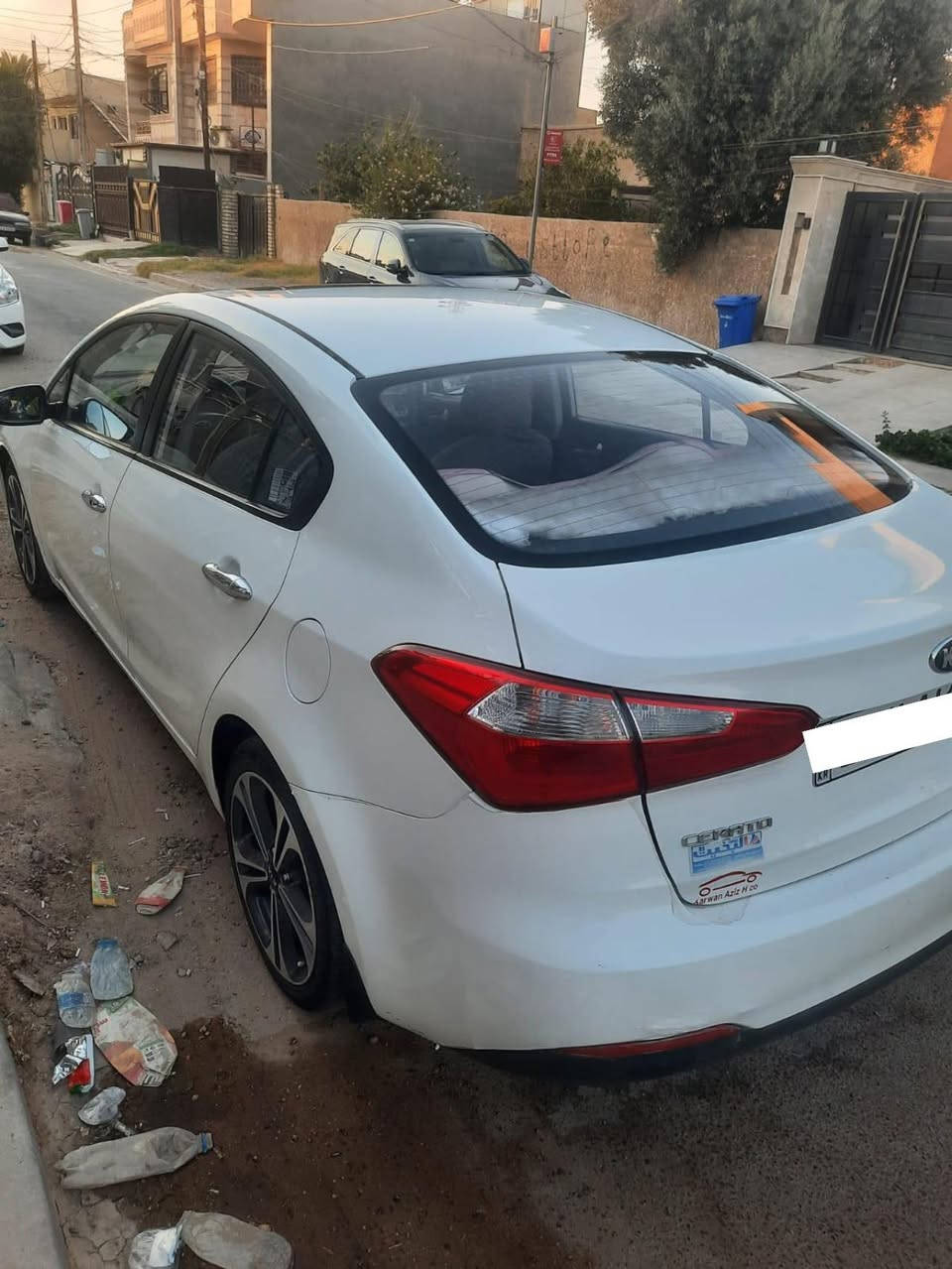 سيراتو خليجي 2014
فتحة سقف 
تحكم ستيرن 
ويل كب حجم 16 
سياره مكفوله عدا صبغ هلال وربع دوسه فقط 
محرك 1600 
ماشية 180 كيلو متر 
كاعيه جلد 
رقم سليمانية دولي بأسمي تحويل ثاني يوم 
مكاني بغداد العامرية 

***********
