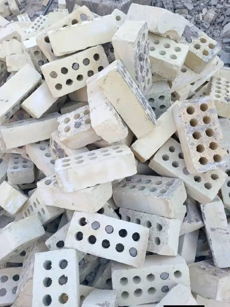 يوجد طابوق جمهوري للبيع تواصل على الرقم مكلف بالنشر
***********
***********
