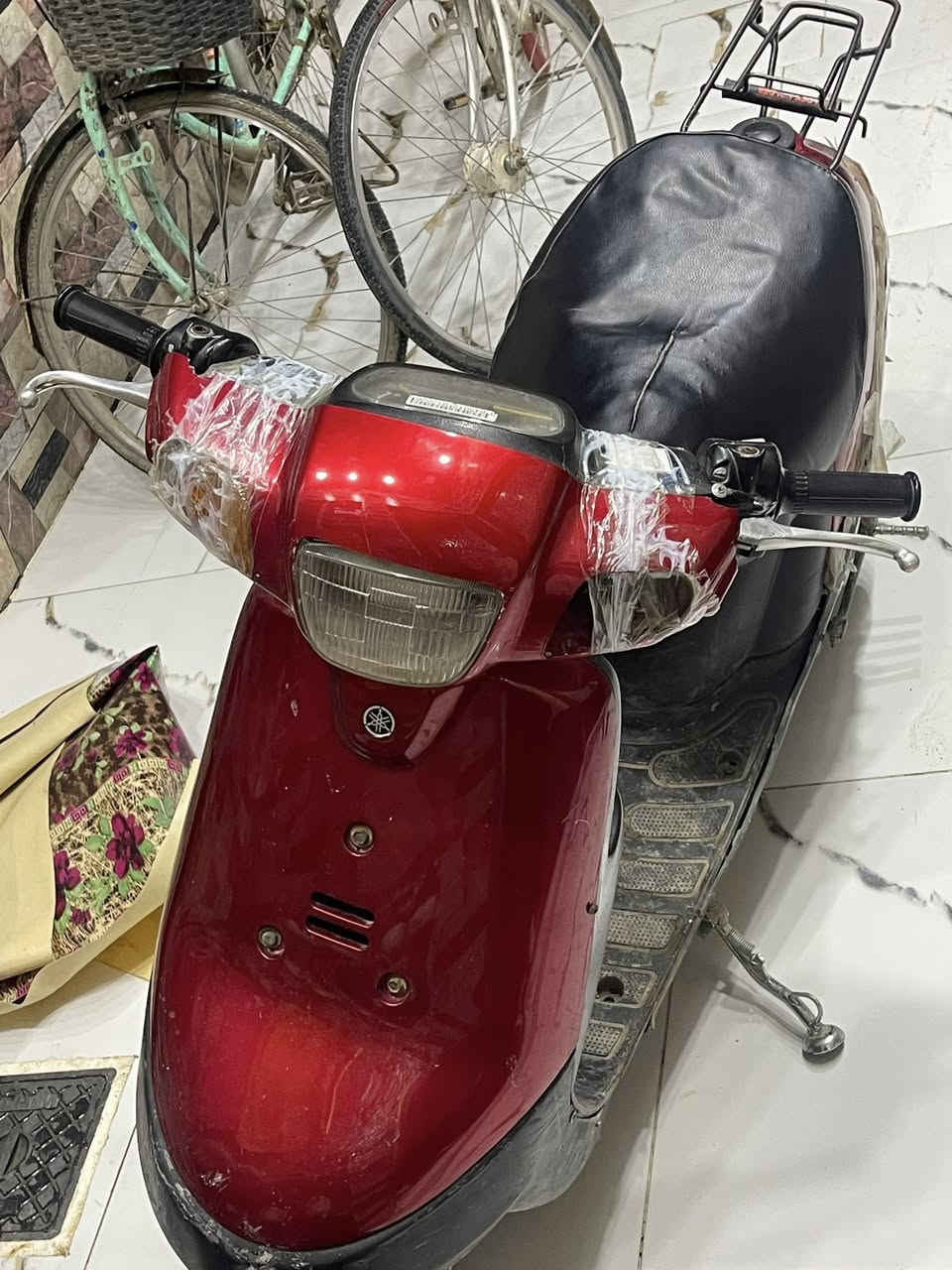 السلام عليكم ماطور بوتين للبيع معمر مره وحده تحريكه معدل فول نار بس هذا الدرع الكدام مكسور الباقي كلشي مابي الماطور كدام العين غسله يطلع لوك هندر واحد شرط السعر 200وبي مجال قليل


**إذا كنت صاحب هذا الإعلان وتريد حذفه لأي سبب، رجاءا أرسل رسالة إلى الدعم الفني**