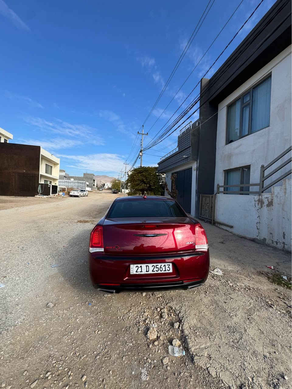 کریسلەر 300c تۆرینگ
مۆدێل ٢٠١٧
بزوێنەر 6v
ماوەی رۆشتن ٧٨میل
گێر و مەکینە کارەبەی بەشەرت نەکراوەتەوە 
پانۆراما کوشن کارەبا وگەرم ئاوێنە هیتەر گێرماوس گێر عادی شەفت
سەیەرەکە بەناوی خۆمانەوەیە سەنەوی تازەیە تە ٢٠٣٠
بۆنیدو جەمەلەخی سەکن بۆیاخە 
سەیارەکە دەبل ئەکسلە بەلام وەک بیلاد کراوەتەوە بەتاک ئەکسل فەرقی نیە 
رەسمی دەعمەکەیم داناوە
کامل سێرفس کراوە 
سعر ١٨٥$
***********
*********** السليمانية, العراق
