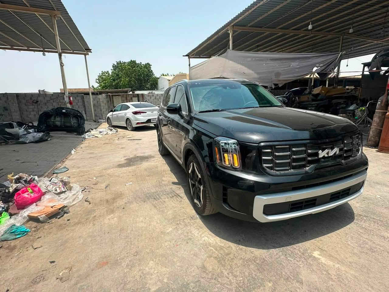 السلام عليكم ورحمة الله وبركاته 
تتوفر لدينا سيارات تم شحن الى سفوان 
جميع السيارات تدخل شهداء ذي قار اذ حاب تدخلها حره او بكتابك تواصل ويانه
___________________________________
بلسايد 2024 خليجي SEL(صبغ بنيد بمكانه  + صبغ قبق الجنطه ) فقط بجم كبس تماماً مواصفات نص فول بصمه تشغيل عن بعد  انظمة قياده  دواخل ابيض او بيجي بالاصح جديده سياره جديده جداً  محركها 3500 الخليجي بعد
___________________________________
تيلورايد 2025 شلون تيلورايد يخبل جاملغ وبنيد بس بدون دواخل شواصي وفخذه موس كفاله مواصفات فول فتحه تدفئه وتبريد بالكشنات مواصفاتها ال EX معروفه محركها 3800 
___________________________________
النترا 2024 ابيض جاملغ وبنيد بدون دواخل رصاصي سياره جديده كارتون ماشيه 11 الف
مواصفاتها SEL فول عدا الفتحه والجلد
شاشه جيتال تشغيل عن بعد  وبصمه مواصفات معروفه سياره جديده محركها 2000دوش
____________________________________
صني 2024 تبديل دعاميه خلفيه فقط  وبسعر مناسب 

السيارات كلها باسعار مناسبه وحوادثهن حلوه جداً 
رقم الهاتف *********** فقط واتساب

