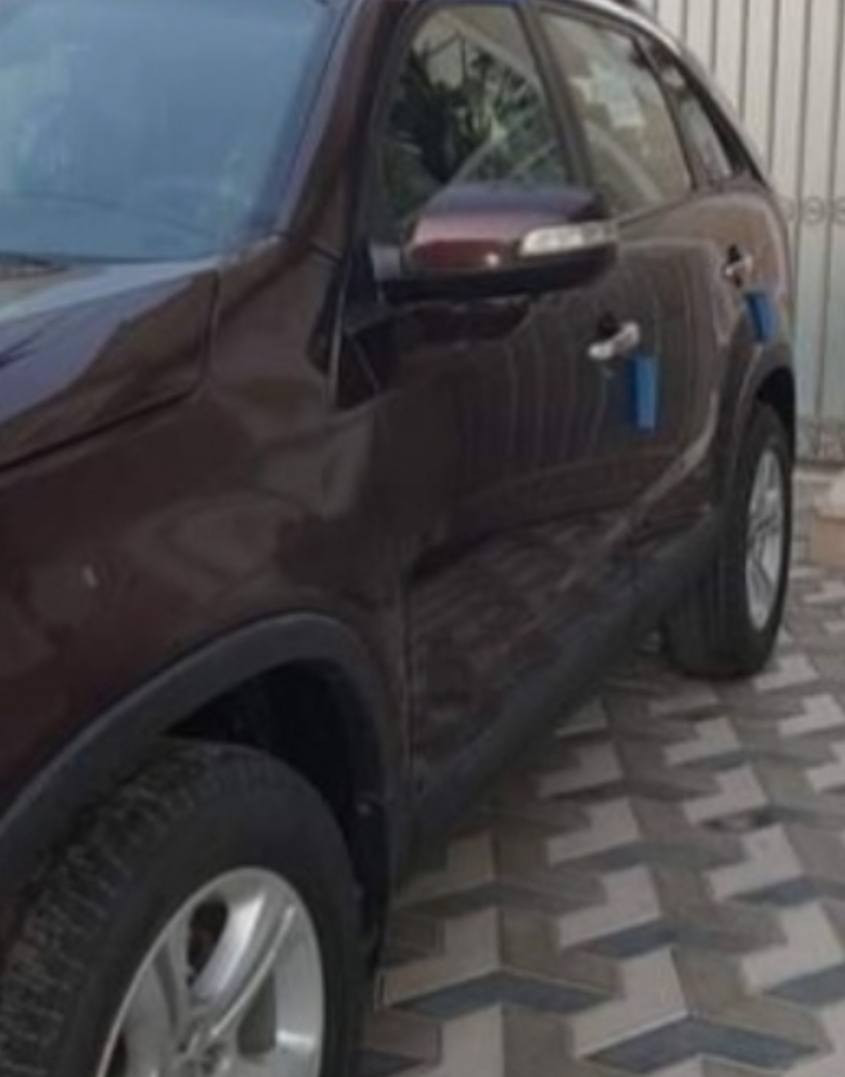 السلام عليكم اخوان
للبيع سورنتو وارد امريكي موديل 2013
رقم بغداد مشروع وطني السعر 130$
كير ومكينهgdi 24000
فتحته عمل من امريكه شغل ابلادي ثلاث طكات
اشاير با لمري فول تحكم استيرن
منضومت تبريد كله جديد ثلج
ثلاث انضمه قياده حداده نص عمر
كامره خلفيه
حساسات خلفيه 7راكب قطعتين تبريد 
حادثه جاملغ وبنيد سطحي وشويه من الساصي 
ثلاث قطع صبغ ليبل واحد بدون تبديل والتنته تعبانه 
صور الحادث بل منشور الرقم ***********العنوان بغداد حسينية الراشديه
