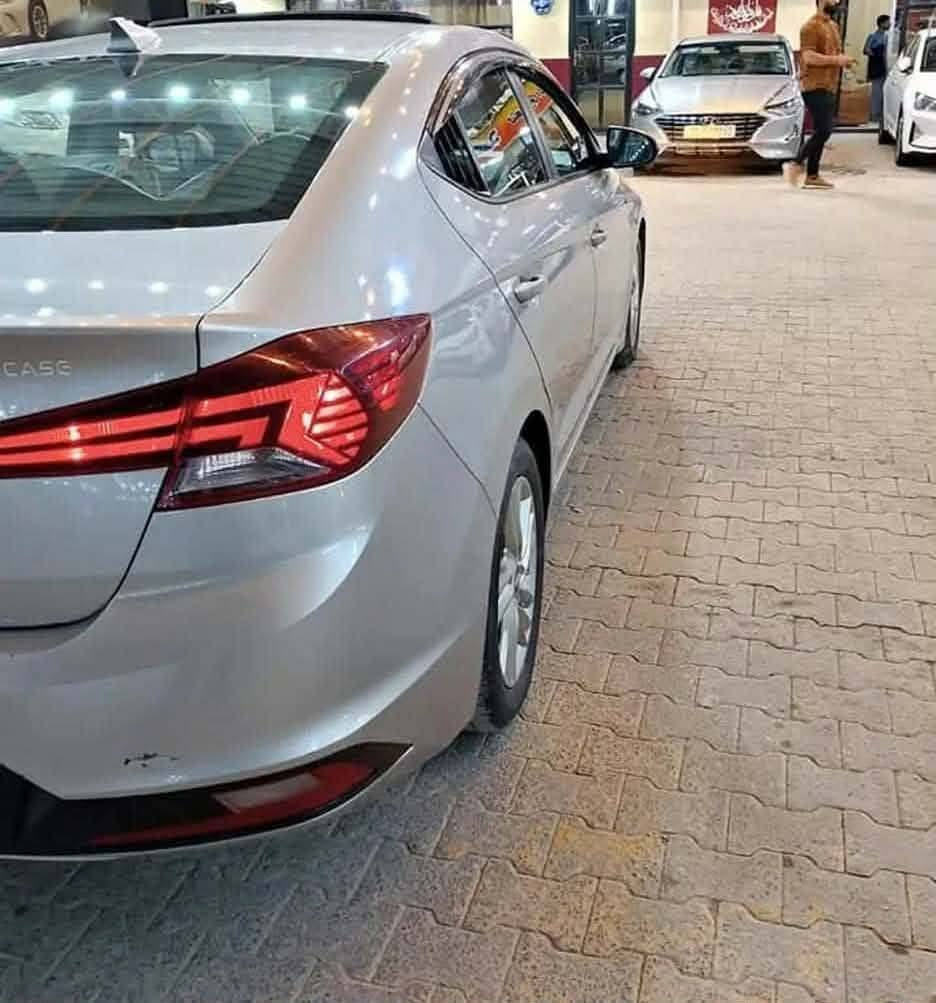 النترا 2020 لون سلفر رقم اربيل السنوية 2027 الحادث الجاملغ والباب الايسر الامام مبدل فول مواصفات بصمة فتحة ماشية 80 الف ميل كير AT المرغوب السعر ١٢٨ ***********
