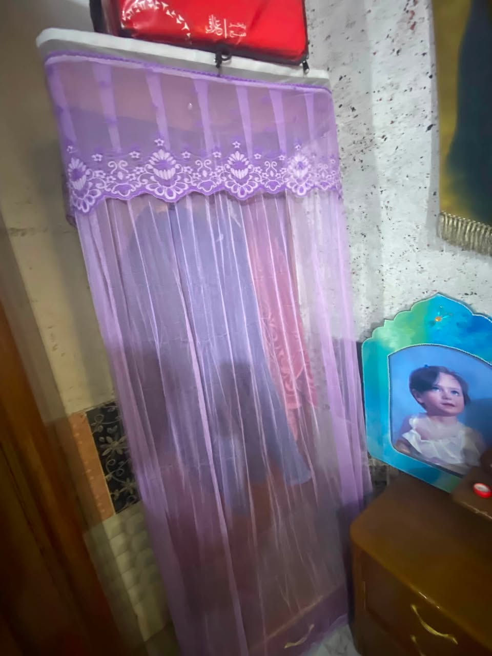 غرفه اخشاب للبيع 500الف وبيها مجال الرقم 
*********** ما أرد خاص ✨
