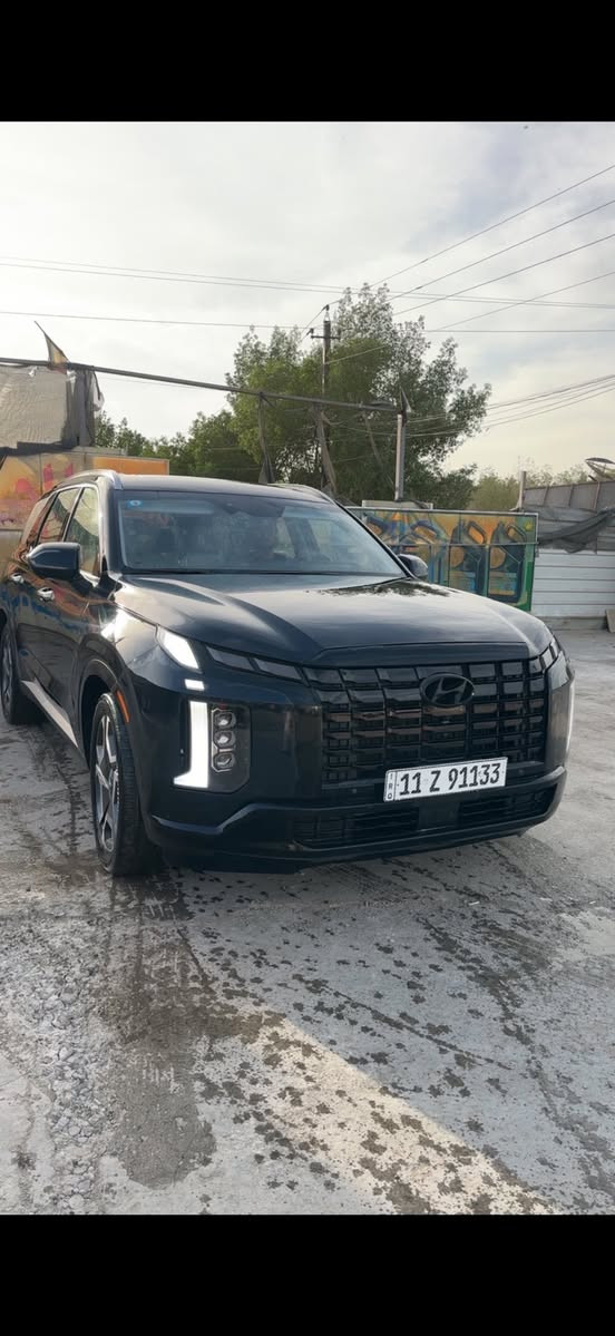 هيونداي باليسايد 2023
نظيفة كلش و حادثها جداً بسيط و صور الحادث و السونار موجوده رقم بغداد باسمي تحويل ثاني يوم و رقم حلو مرتب
مواصفات بريموم فول 

كشنات منفصل vip
فور ويل
داخل ابيض
فتحة سقف
كشنات كهرباء 
كشنات خزن ميموري
كشنات الامامي تدفئة تبريد
كشنات الوسط تدفئة و تبريد
صندوق كهرباء
وضعيات قيادة ٥( سبورت كومفورت ايكو سمارت سنو)
رادارات 360 درجة
حساسات 360 درجة
كامرات 360 درجة
مرايات جانبية تعتيم
مرايه الداخليه تعتيم
نظام hatric
تسخين. الستيرن
اوتو هولد
نظام نزول منحردات
نظام القطر
شاحن وايرلس
و كومه مواصفات بعد مواصفات بريميوم السيارة
ماشية : ٣٧ الف ميل تقريباً
———————————————————
السيارة شبه كلين شباب كلش نظيفة و ميحتاجلها اي مصرف نهائي و كلشي بيها بلادي و ليبل واحد حتى الدعاميه نفسها  الاصلية و السيارة بيها تصليح بالبنيد شبر و دفعه بسيطة واحد و الباقي السياره كلها كفاله عامه ان شاء الله)
——————————————————-
سعر السيارة  298 ورقه و بيها مجال
تشلع عيوني و السيارة شوفت عينكم بالنظافة 
رقم الهاتف : ***********
موقع : بغداد الامين الثانية
